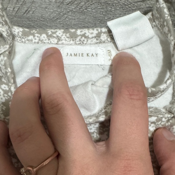 Jamie Kay Cream Floral Camisole - Picture 2 of 4